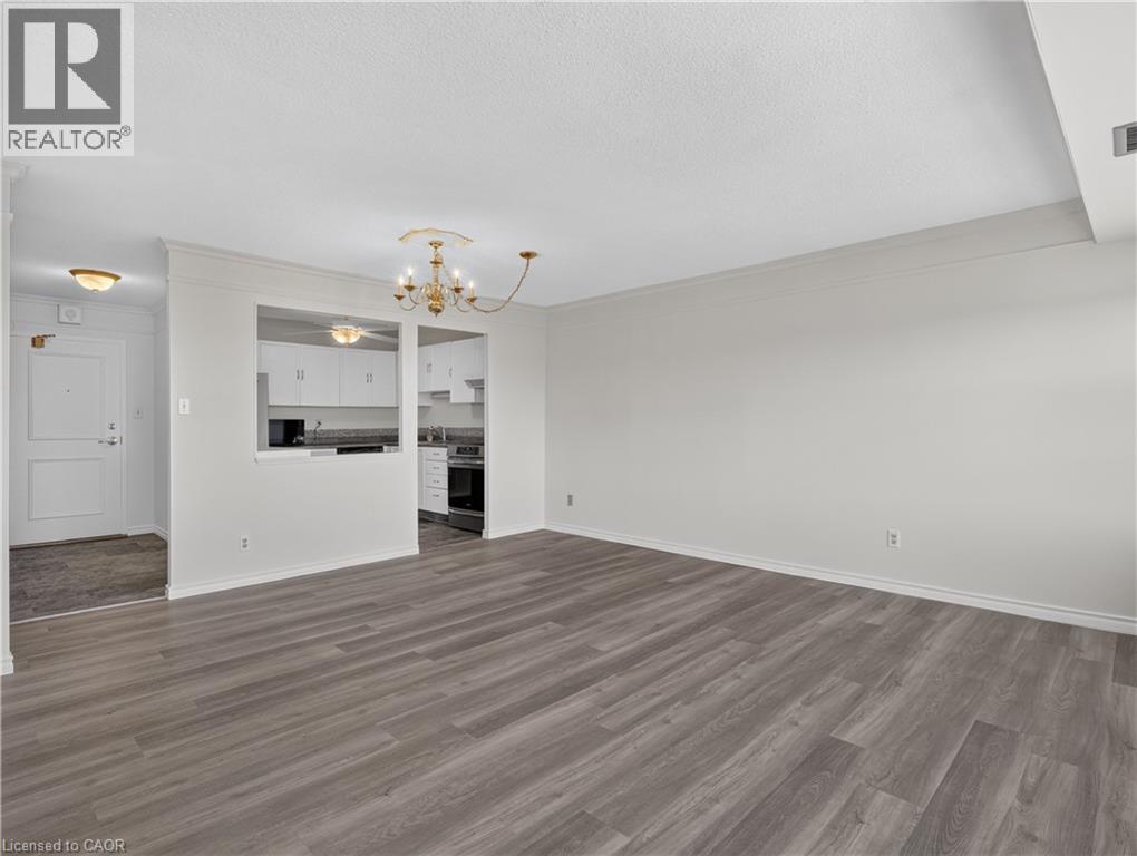 7 Gale Crescent Unit# 1107 Property Photo 13