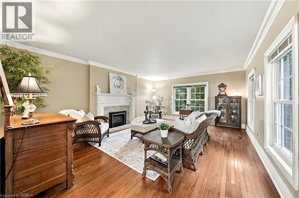 6 Hickory Hollow Property Photo 9