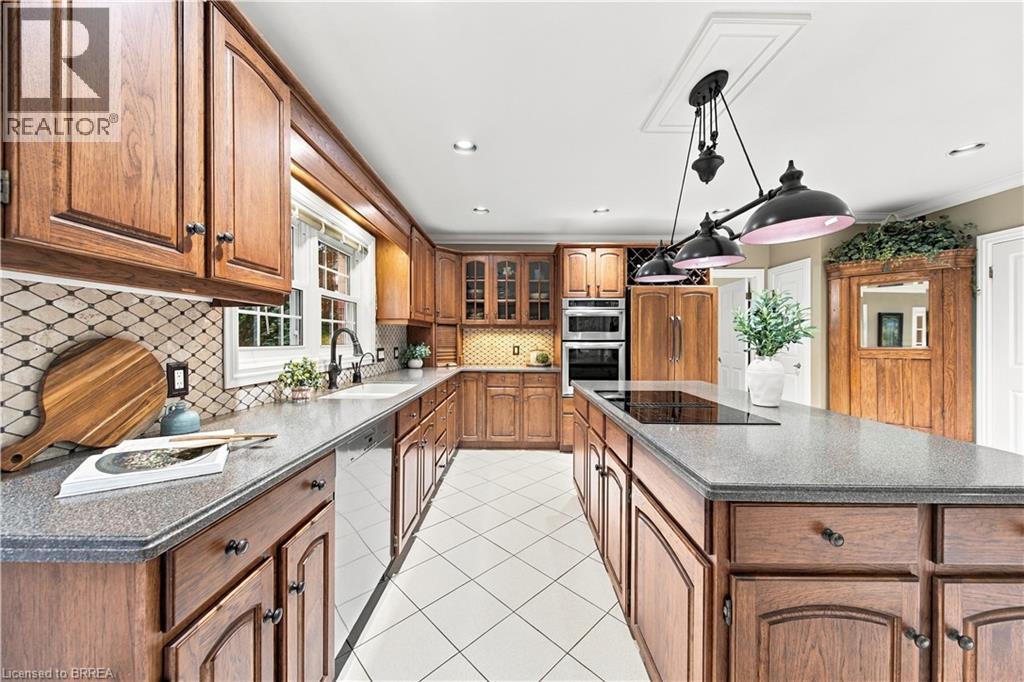 6 Hickory Hollow Property Photo 13