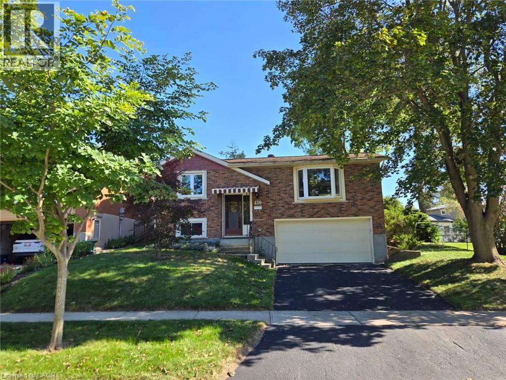 410 LAKEVIEW Drive Property Photo 1
