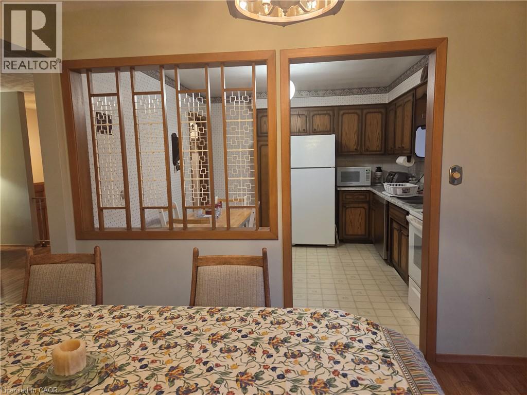 410 Lakeview Drive Property Photo 3