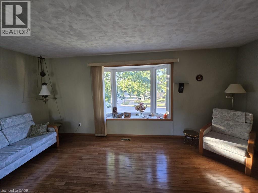 410 Lakeview Drive Property Photo 10