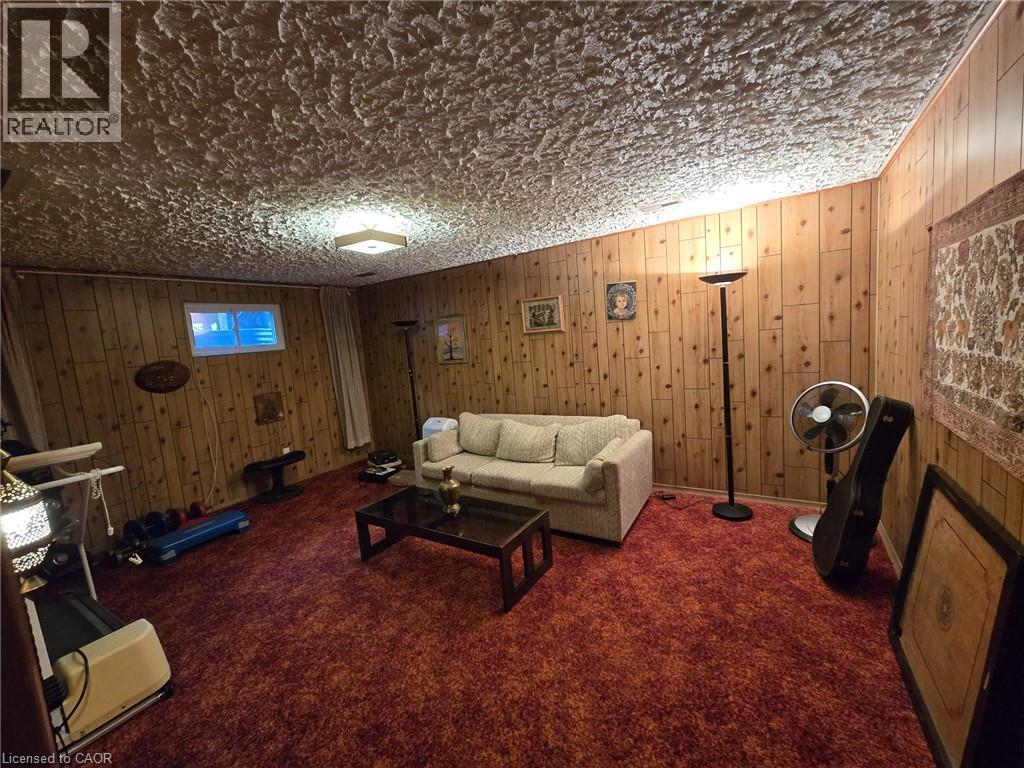 410 Lakeview Drive Property Photo 20