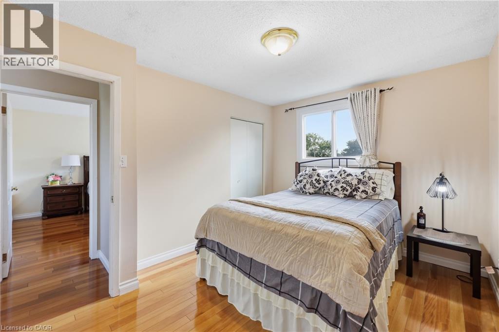 63 Folkestone Avenue Property Photo 24