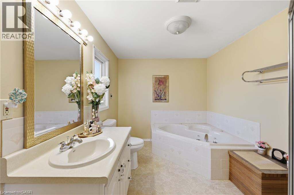 63 Folkestone Avenue Property Photo 26