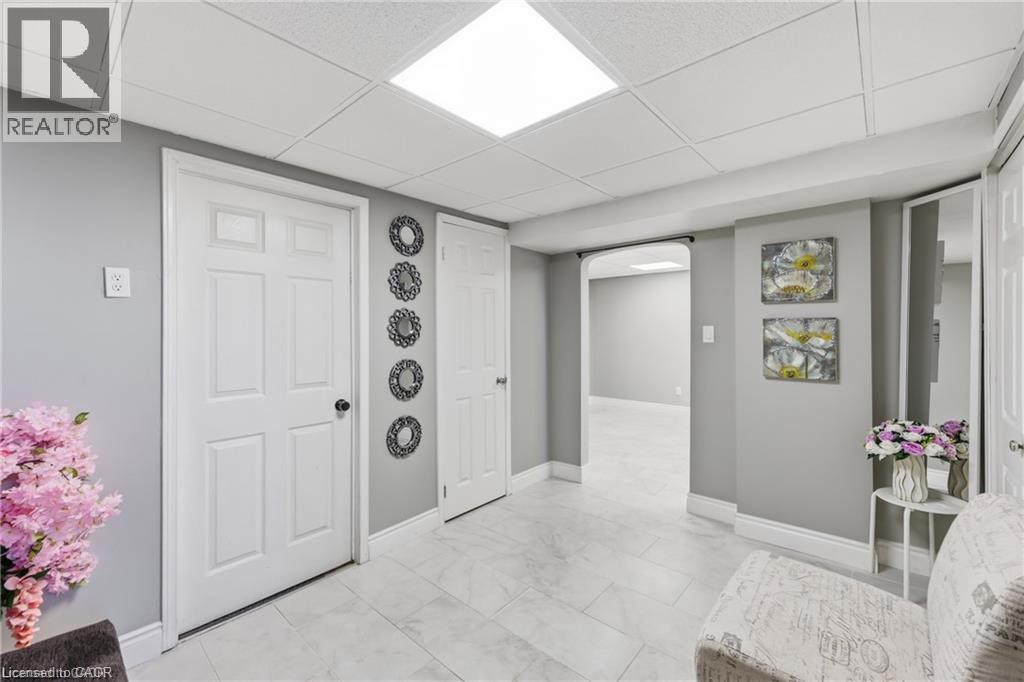63 Folkestone Avenue Property Photo 34