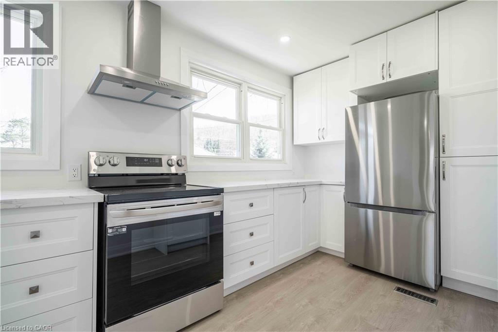 1 Hill Place Unit# A Property Photo 11