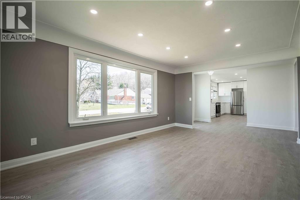 1 Hill Place Unit# A Property Photo 17