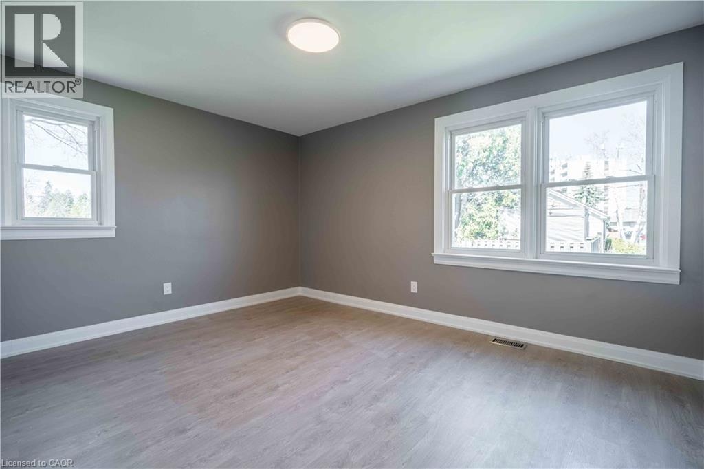 1 Hill Place Unit# A Property Photo 18