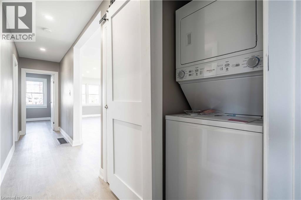 1 Hill Place Unit# A Property Photo 27