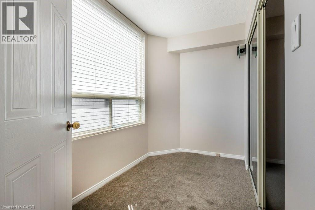 1270 Maple Crossing Boulevard Unit# 502 Property Photo 20