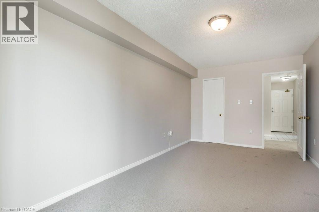 1270 Maple Crossing Boulevard Unit# 502 Property Photo 22