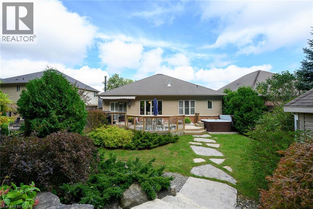18 Heathcote Court Property Photo 41