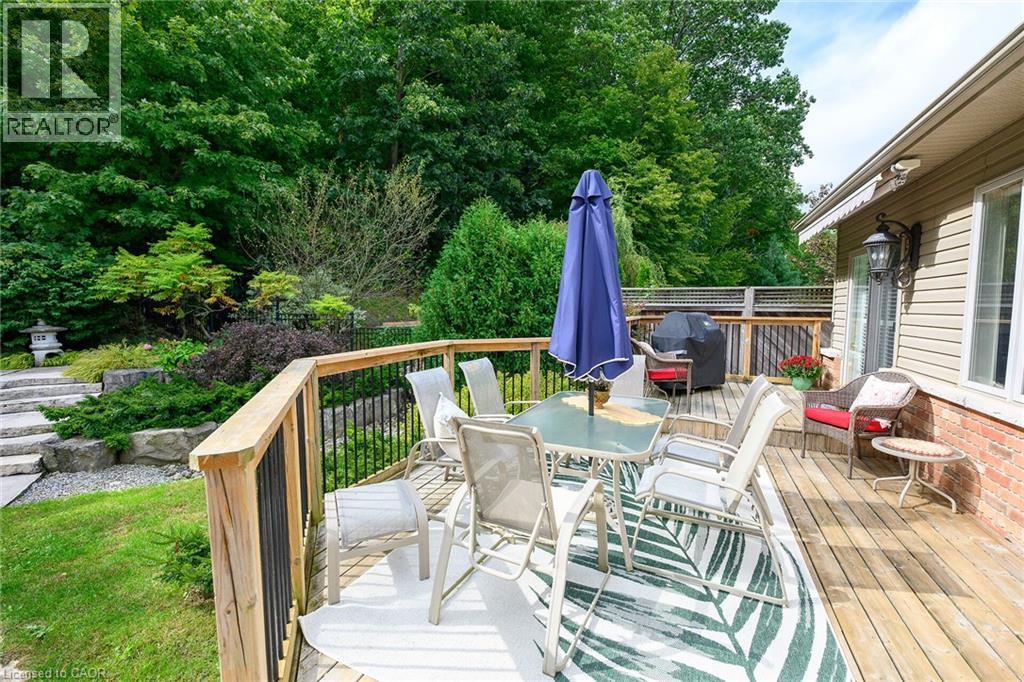 18 Heathcote Court Property Photo 42