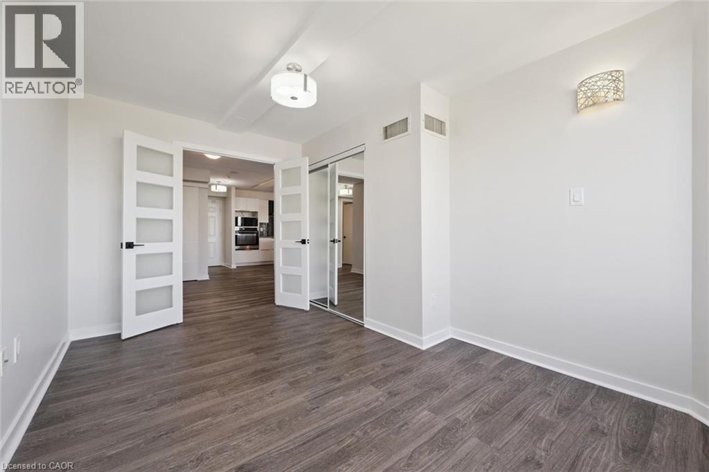 1270 Maple Crossing Boulevard Unit# 1905 Property Photo 35