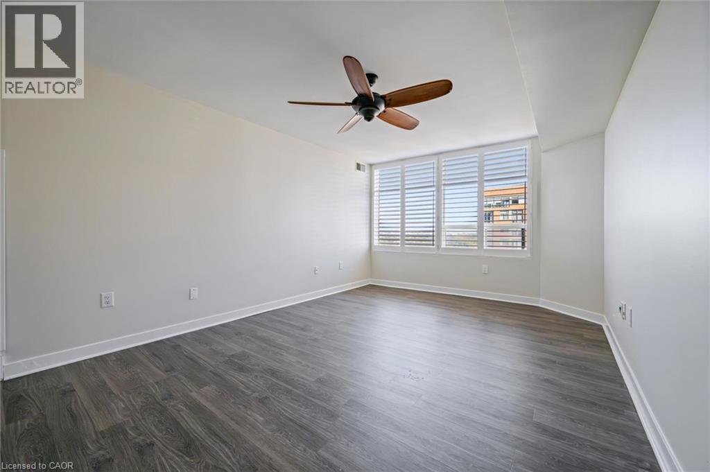 1270 Maple Crossing Boulevard Unit# 1905 Property Photo 40