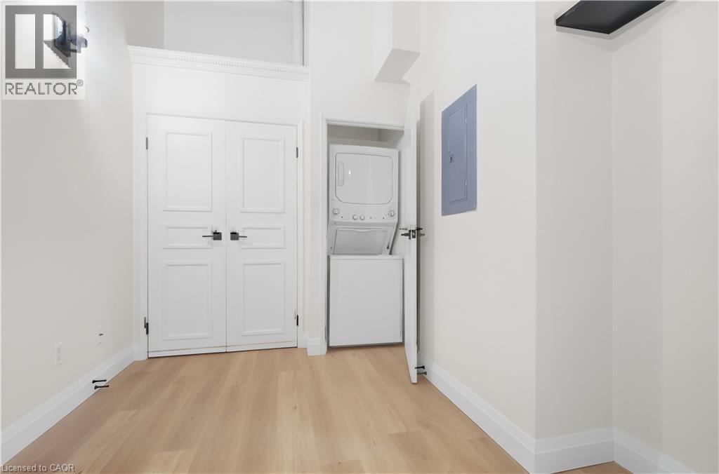 11 Rebecca Street Unit# 105 Property Photo 16