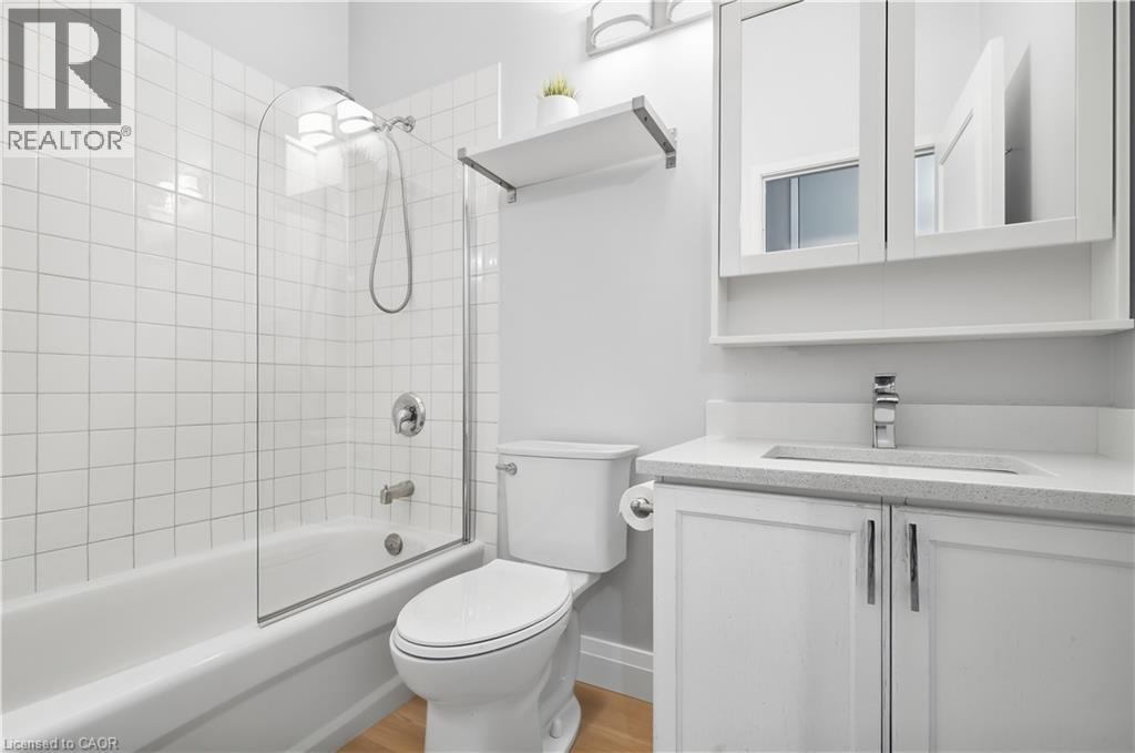 11 Rebecca Street Unit# 105 Property Photo 17