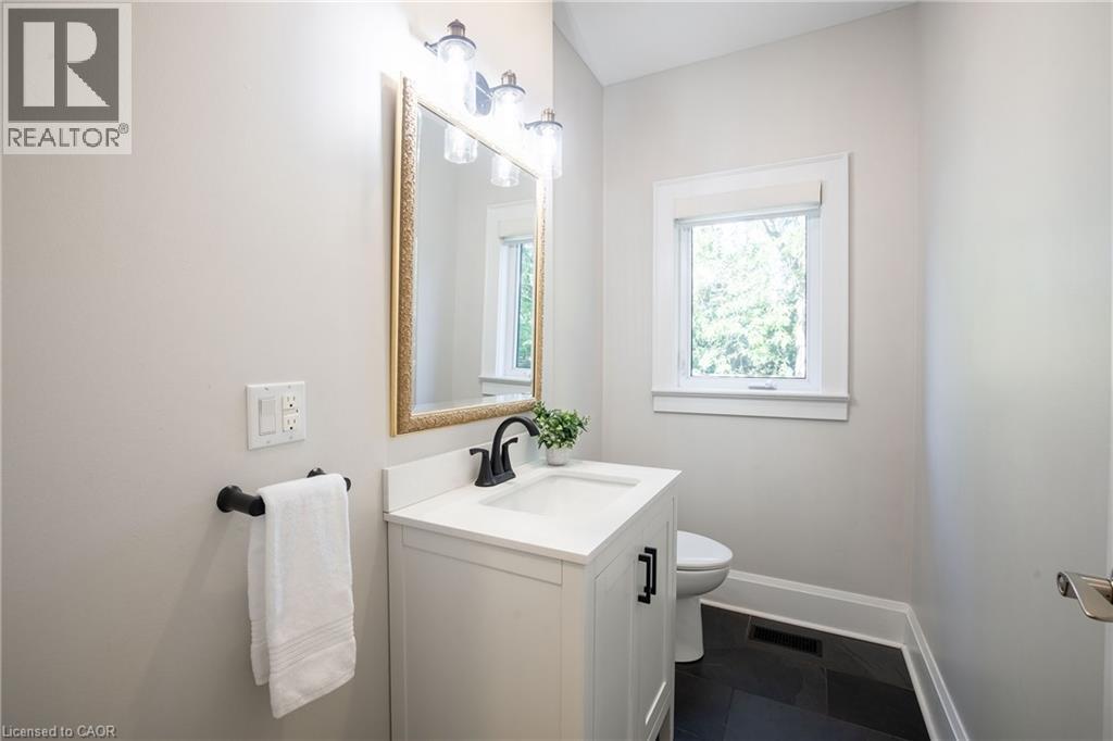 407 Maple Grove Drive Property Photo 20