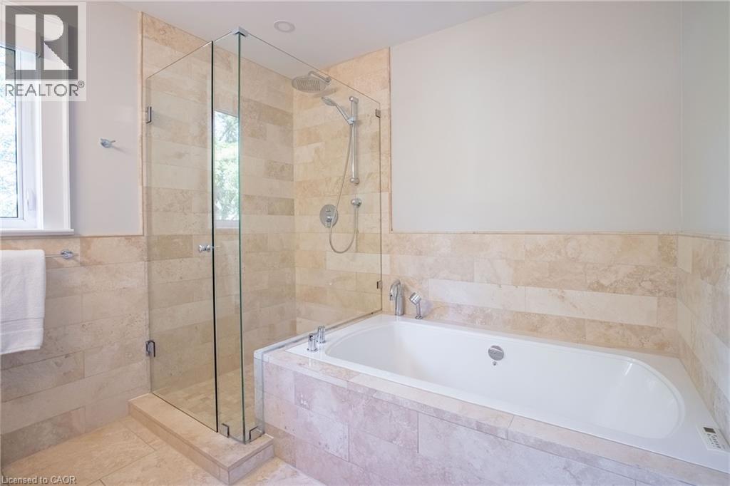 407 Maple Grove Drive Property Photo 24
