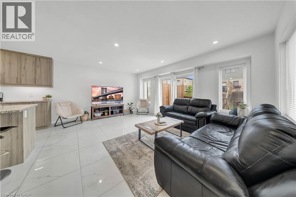 13 Pony Way Property Photo 10