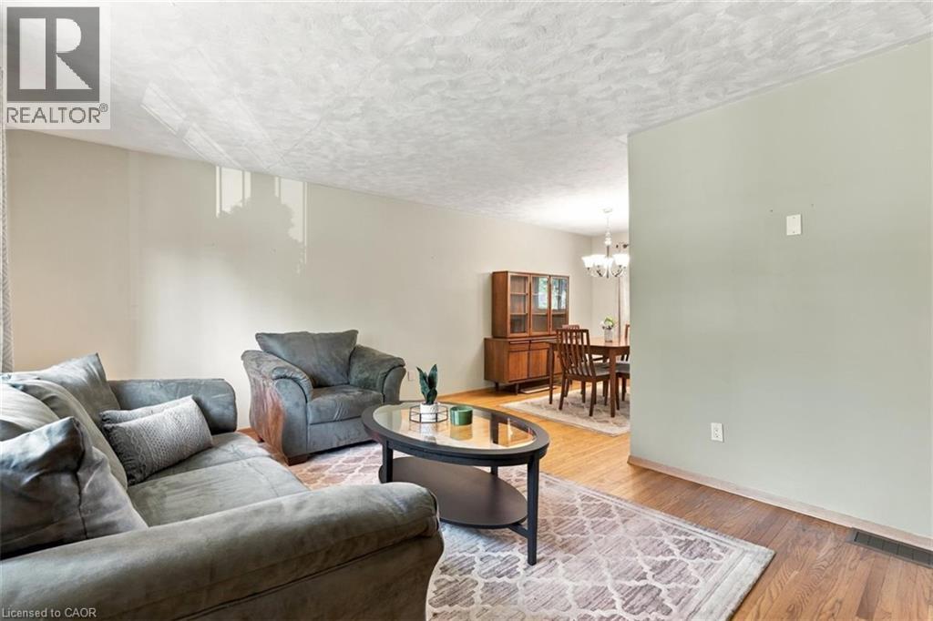 40 Kenmore Avenue Property Photo 11