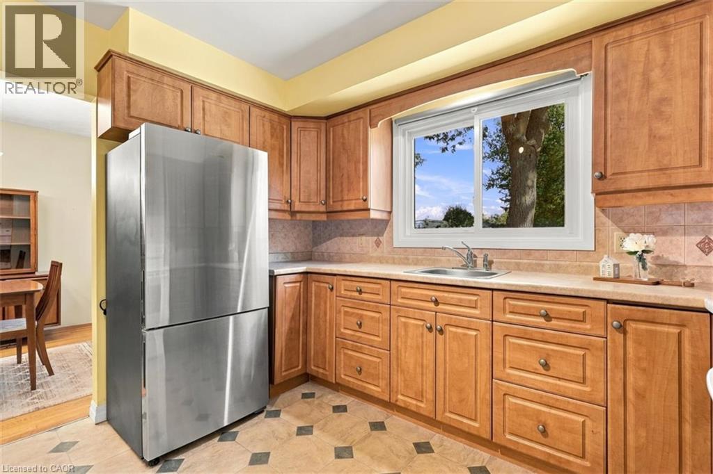 40 Kenmore Avenue Property Photo 17