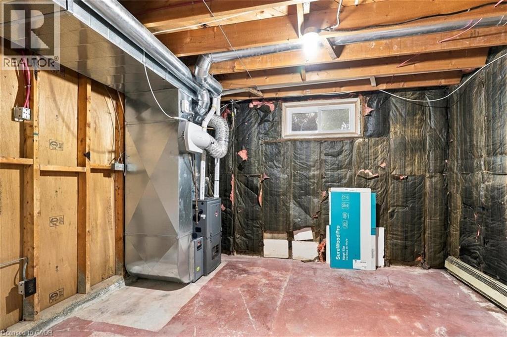 40 Kenmore Avenue Property Photo 30