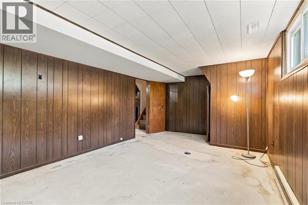 40 Kenmore Avenue Property Photo 32