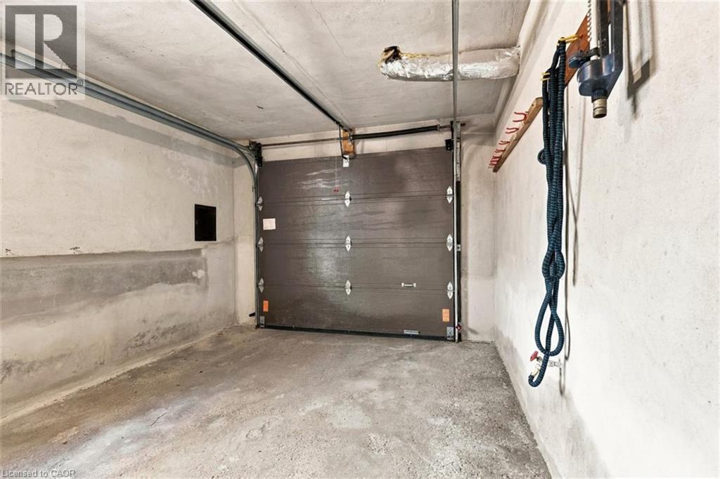 40 Kenmore Avenue Property Photo 33