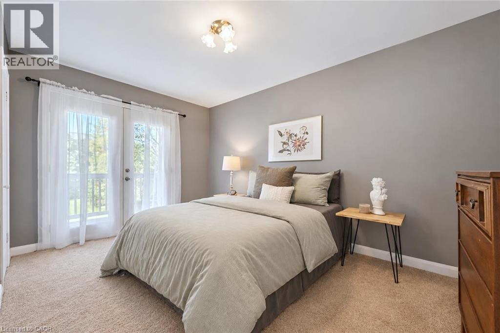 41 Prince Charles Drive Property Photo 8
