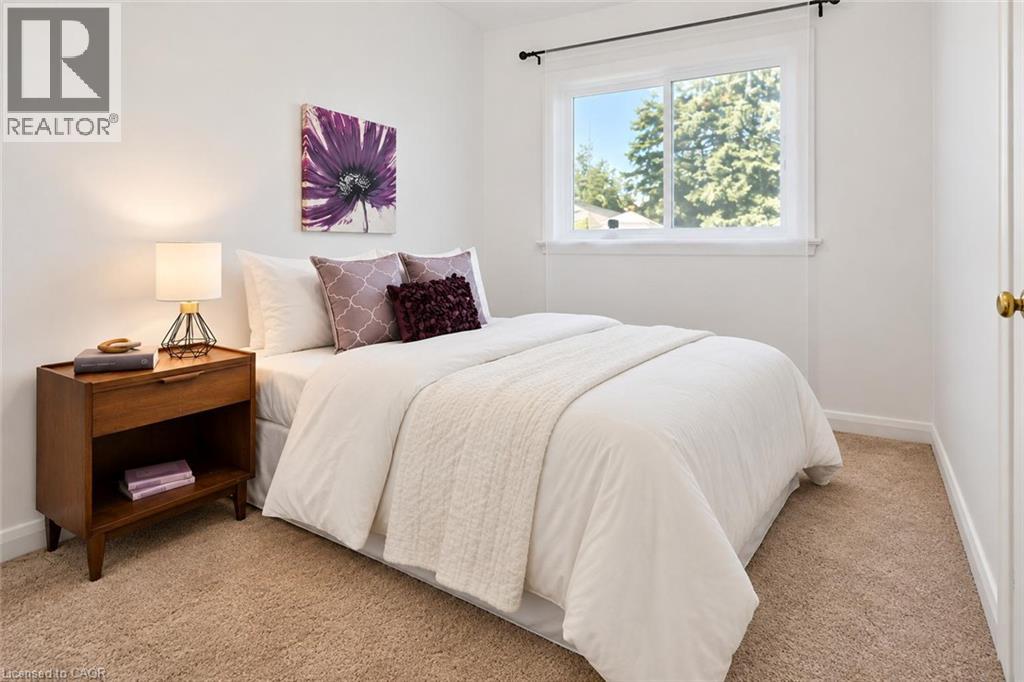 41 Prince Charles Drive Property Photo 10