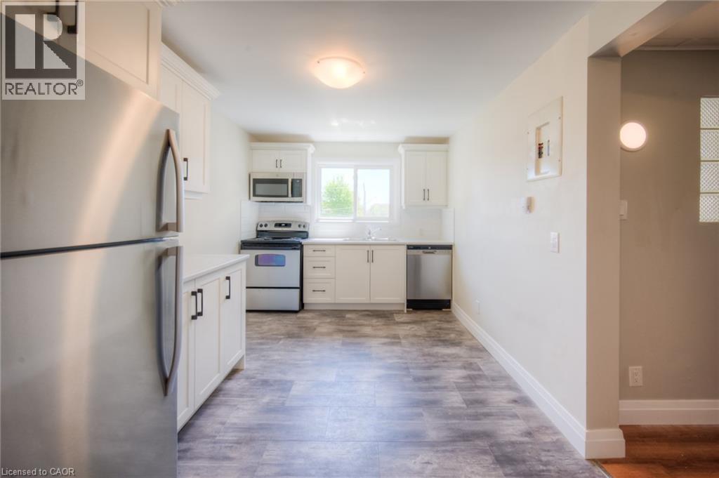 158 Erb Street E Unit# 32 Photo de la propriété 1