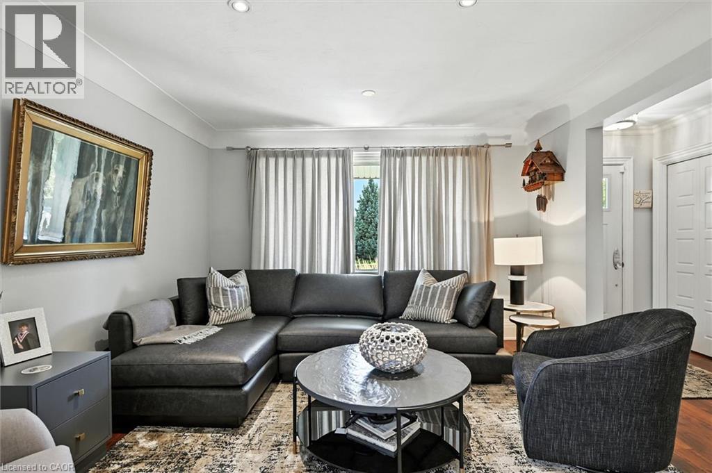 2209 Ghent Avenue Property Photo 8