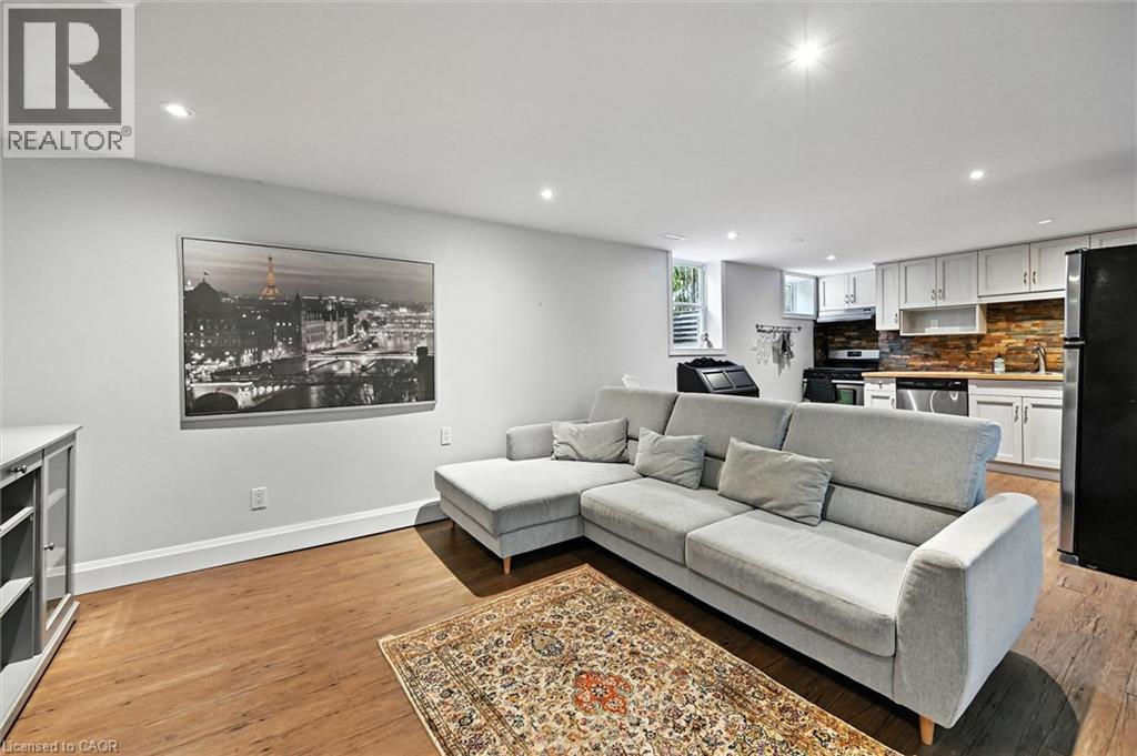 2209 Ghent Avenue Property Photo 25