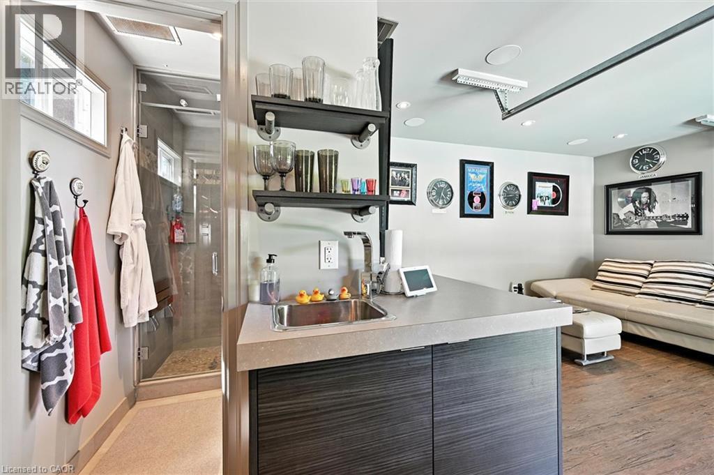 2209 Ghent Avenue Property Photo 43