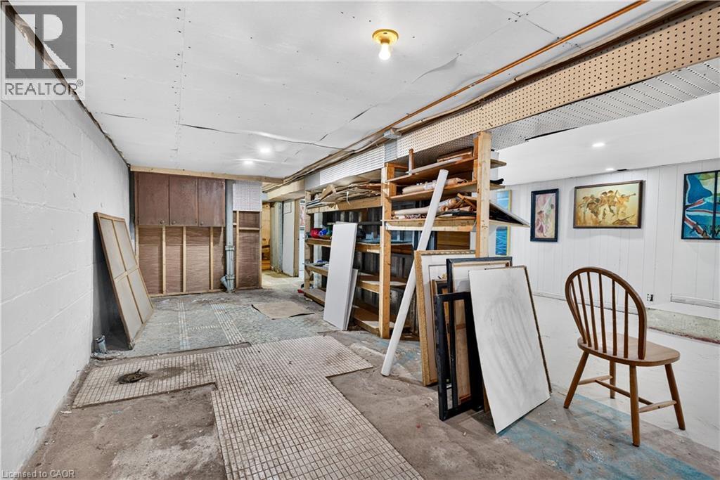 689 Barton Street E Property Photo 26
