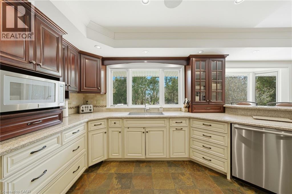 6 Summit Circle Property Photo 16