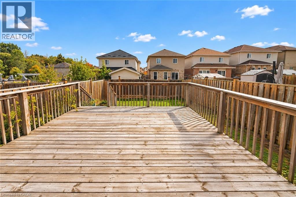 4 Drone Crescent Property Photo 5