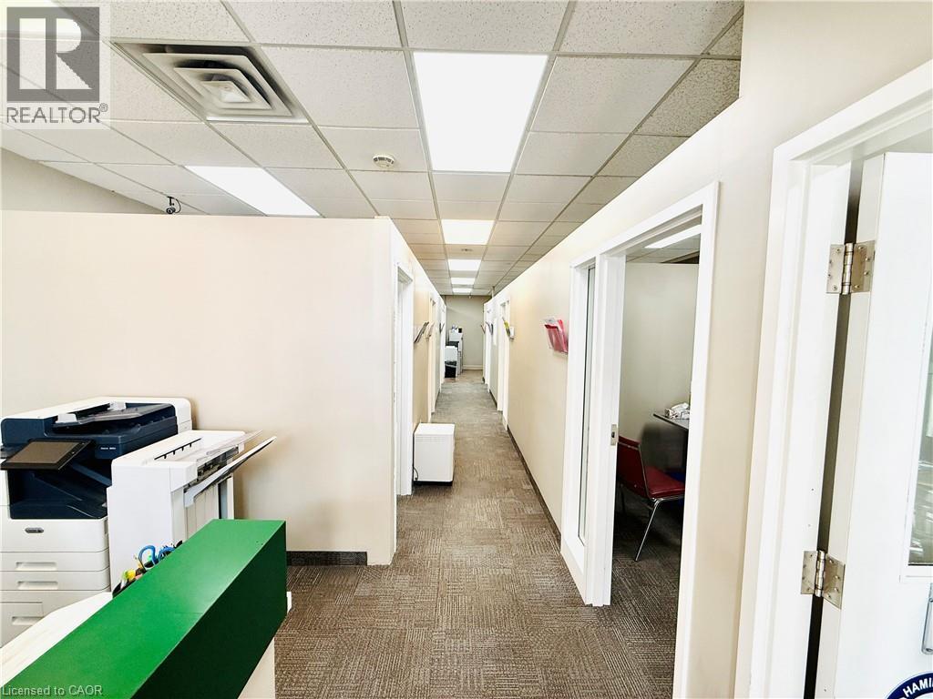 281 Queenston Road Property Photo 4