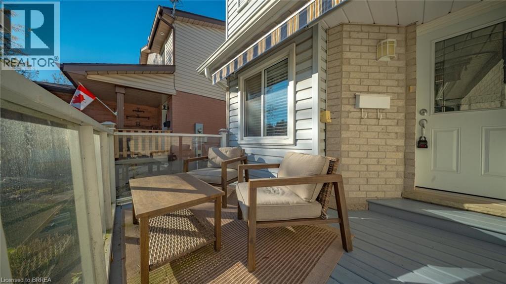 23 Freeman Crescent Property Photo 3