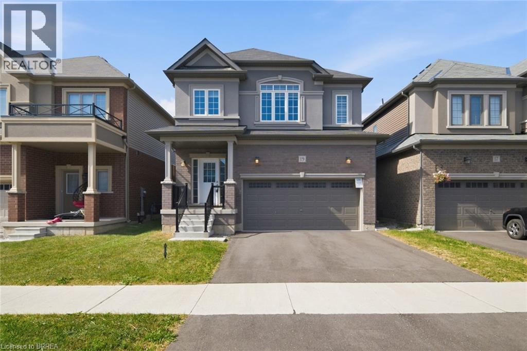 19 TOOKER Drive Property Photo 1