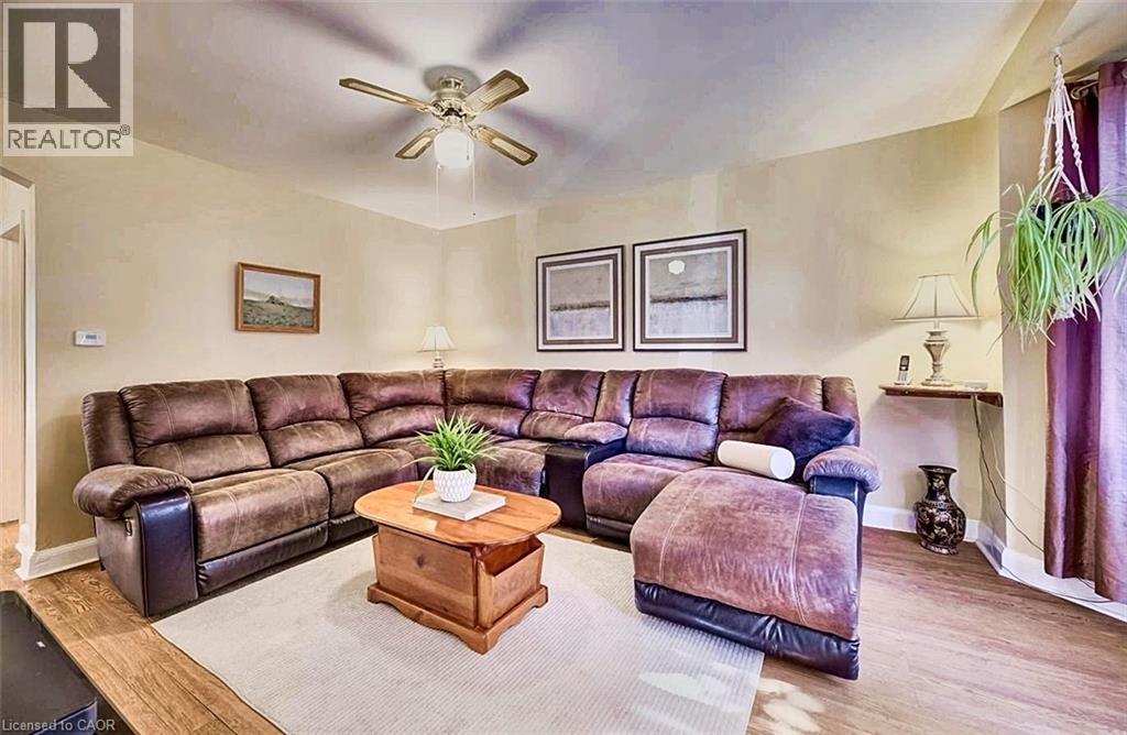 208 Arnold Street Property Photo 7