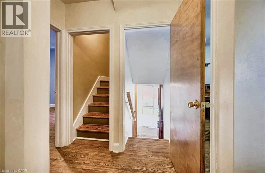 208 Arnold Street Property Photo 16