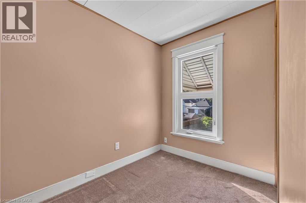 248 Saint Clair Boulevard Property Photo 12