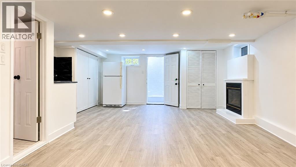 76 Avenue Road Property Photo 23