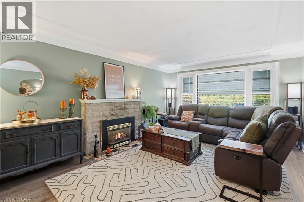 36 Pottruff Road Property Photo 7