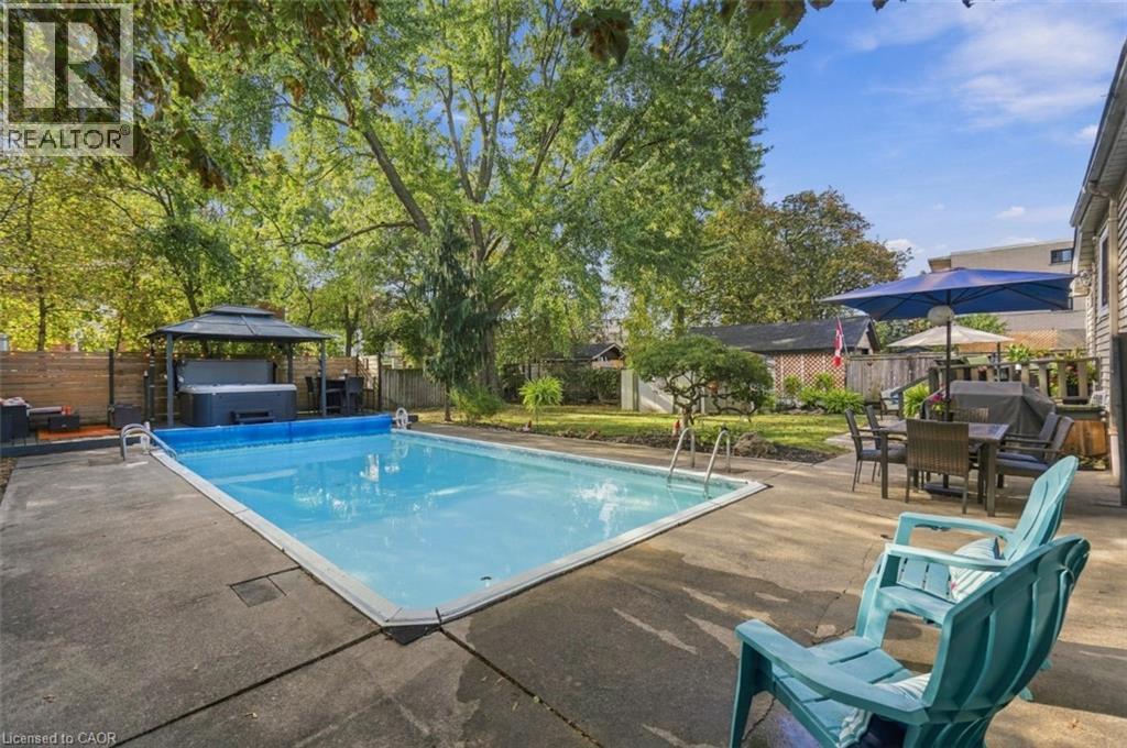 36 Pottruff Road Property Photo 37