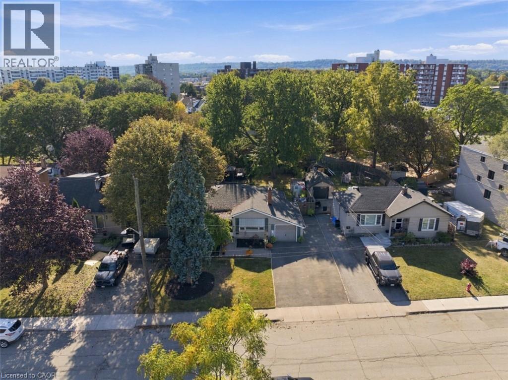 36 Pottruff Road Property Photo 44