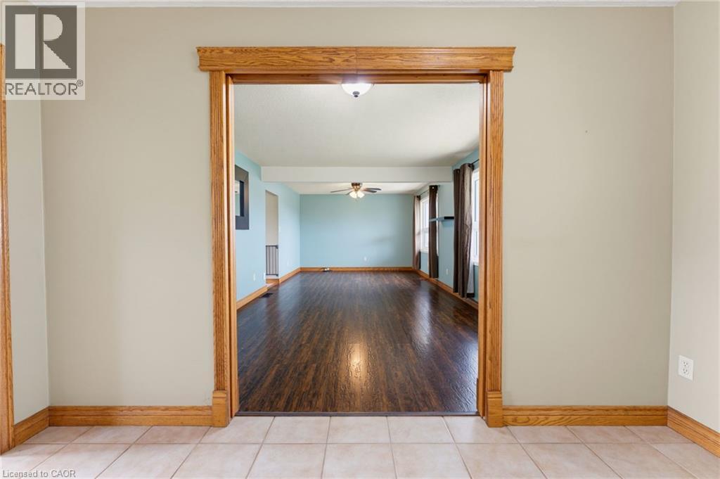 7877 Canborough Road Property Photo 11